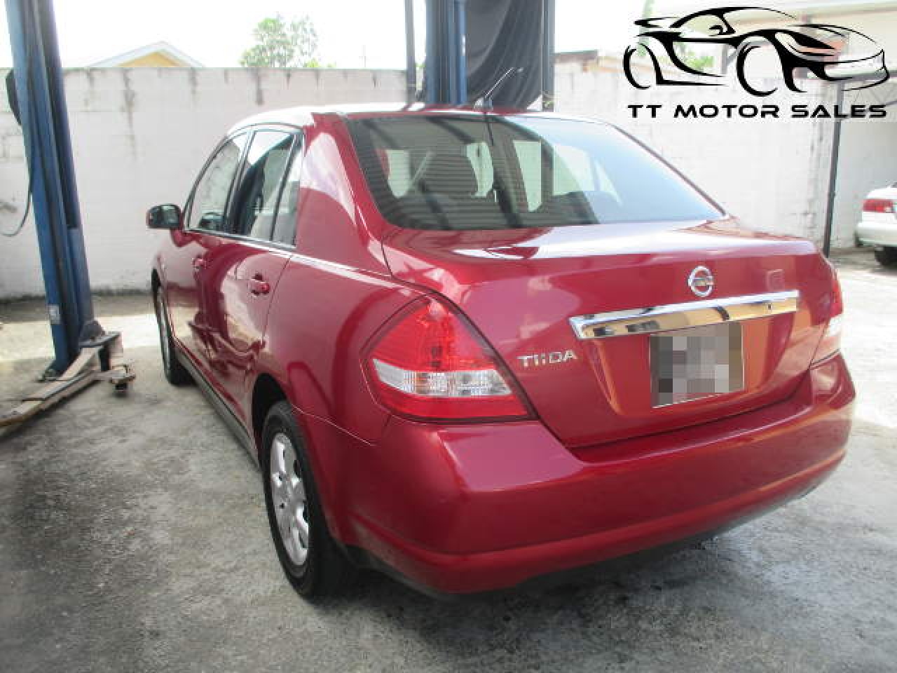 Vehicle Image 4